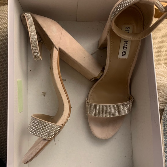 Shoes - Picture 6 of 6